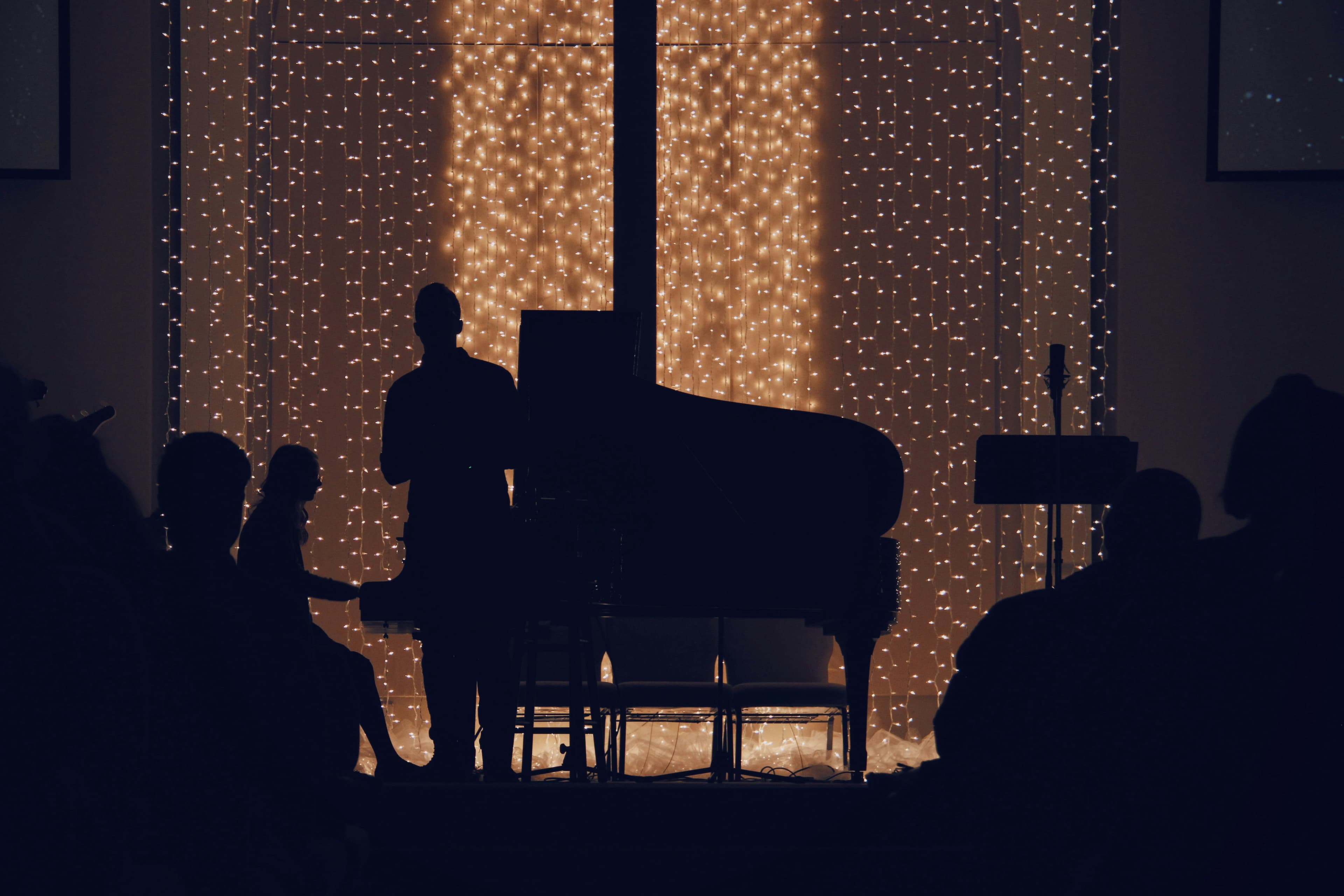 Pianista Henryk Walezy